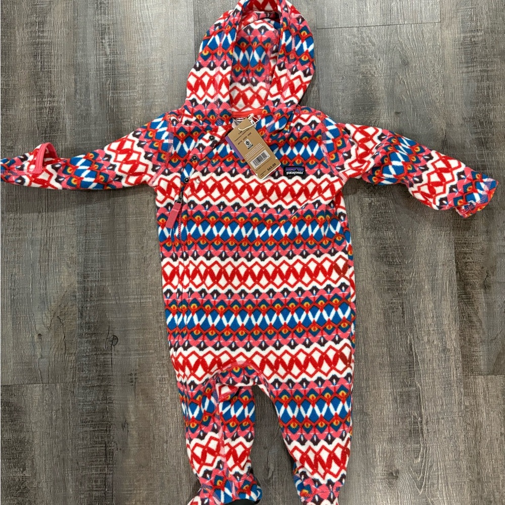 Patagonia micro fleece bunting (3-6 months) NWT
